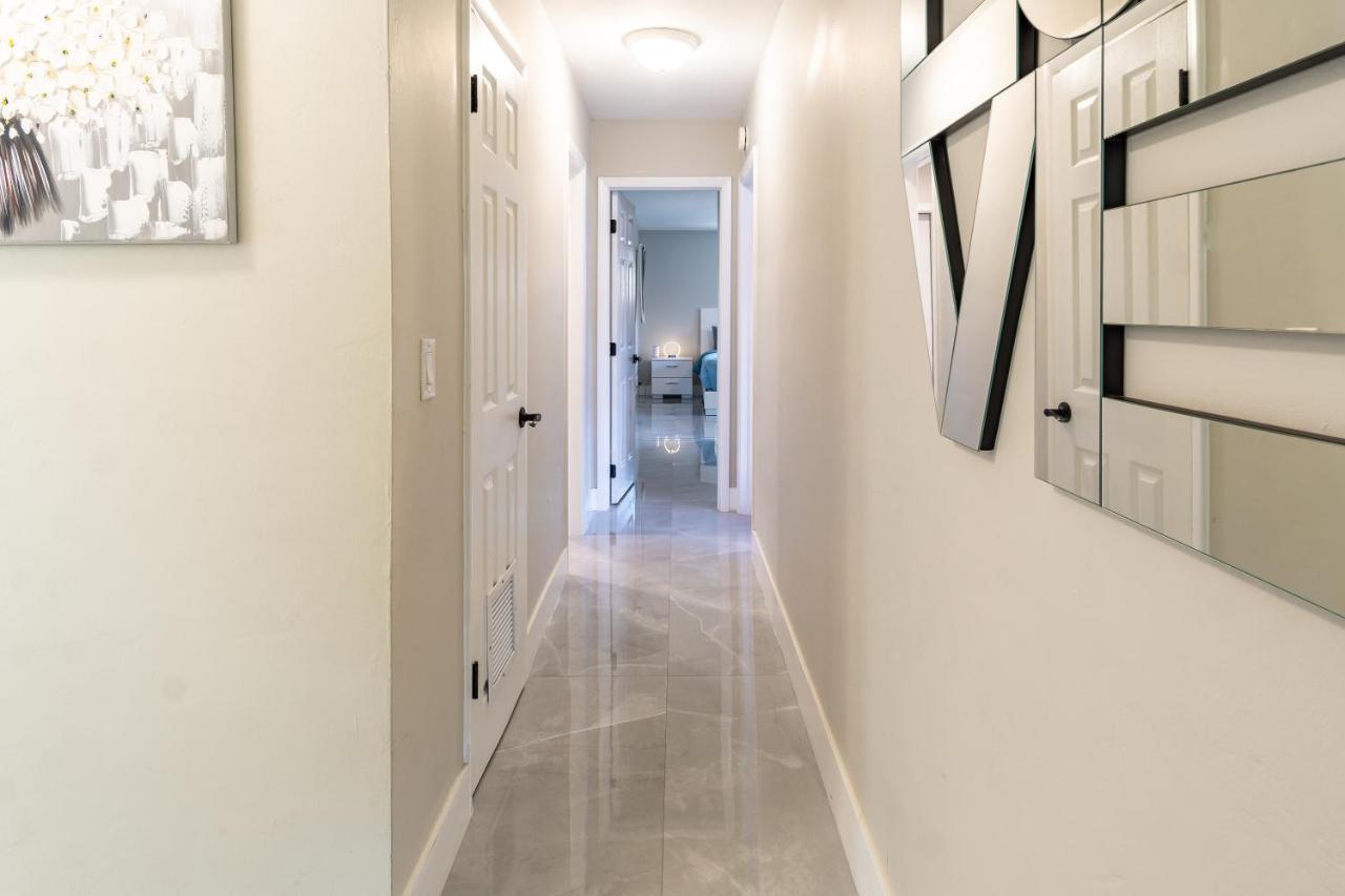 Hollywood Paradise Luxury 4Br 3Ba Home And Outdoor Fun With Heated Pool 외부 사진