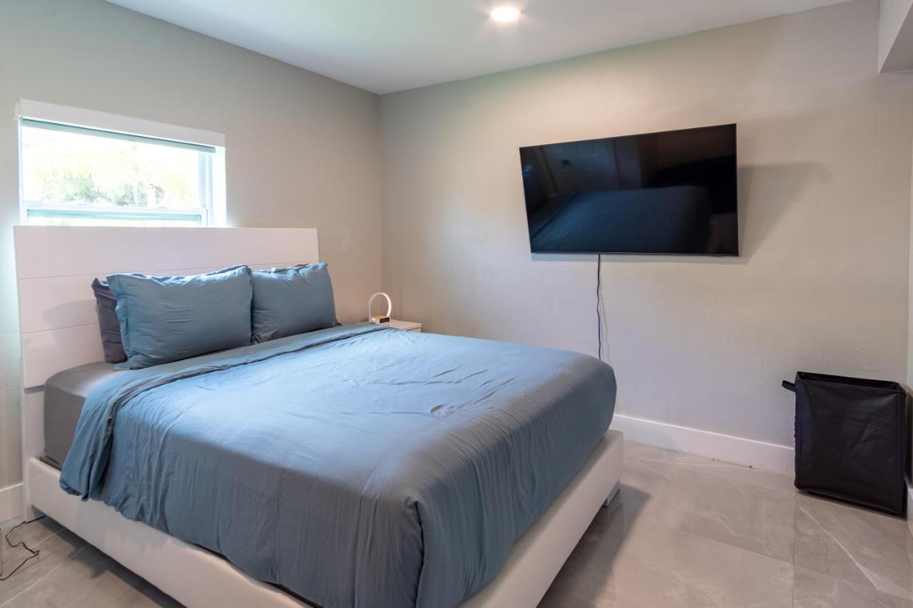 Hollywood Paradise Luxury 4Br 3Ba Home And Outdoor Fun With Heated Pool 외부 사진