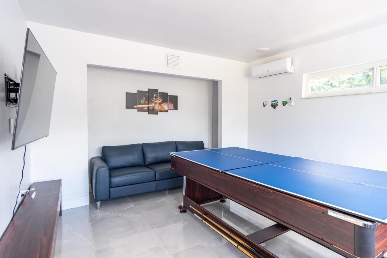 Hollywood Paradise Luxury 4Br 3Ba Home And Outdoor Fun With Heated Pool 외부 사진